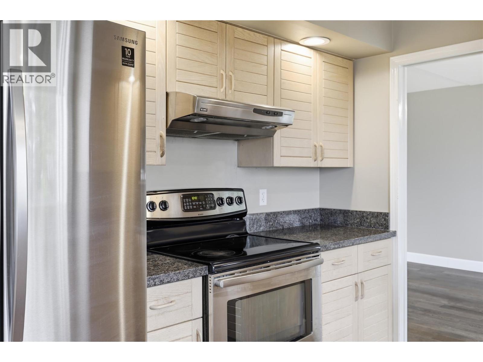 1954 Stirling Drive, Kamloops, British Columbia  V1S 1P9 - Photo 15 - 10398574