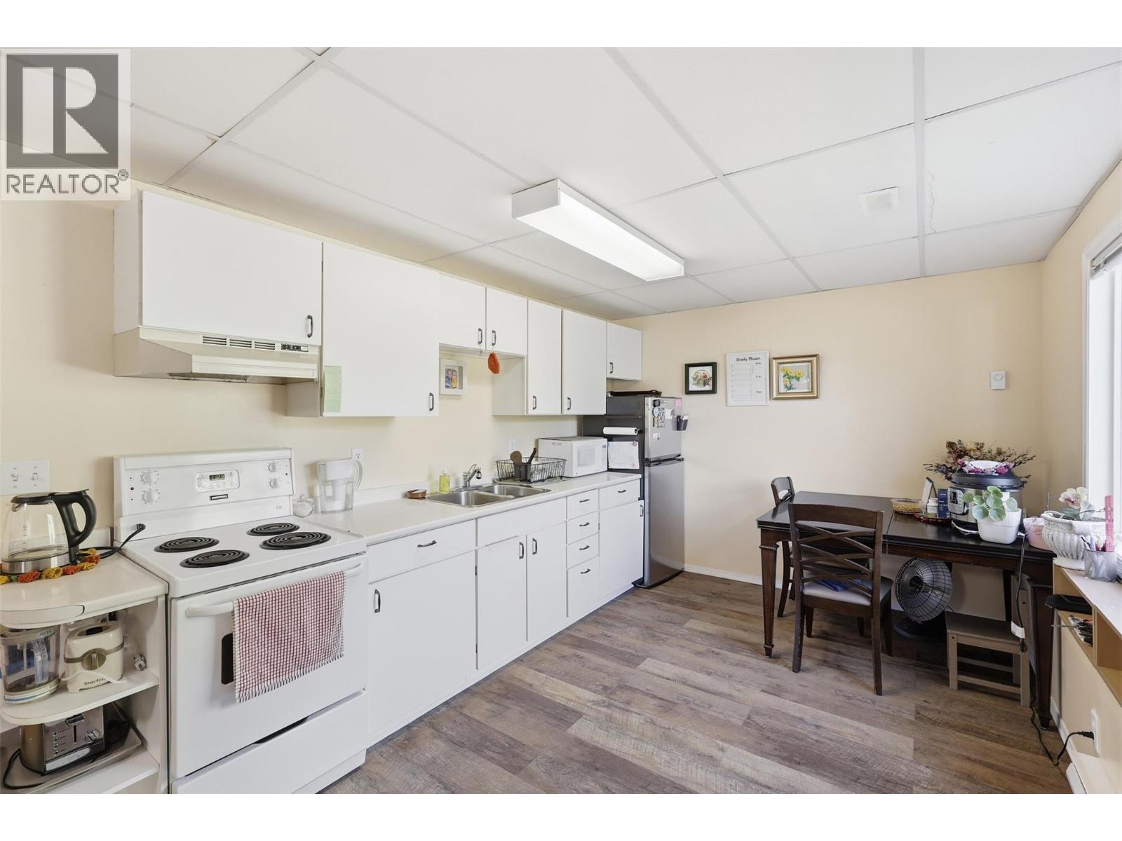 1954 Stirling Drive, Kamloops, British Columbia  V1S 1P9 - Photo 47 - 10398574
