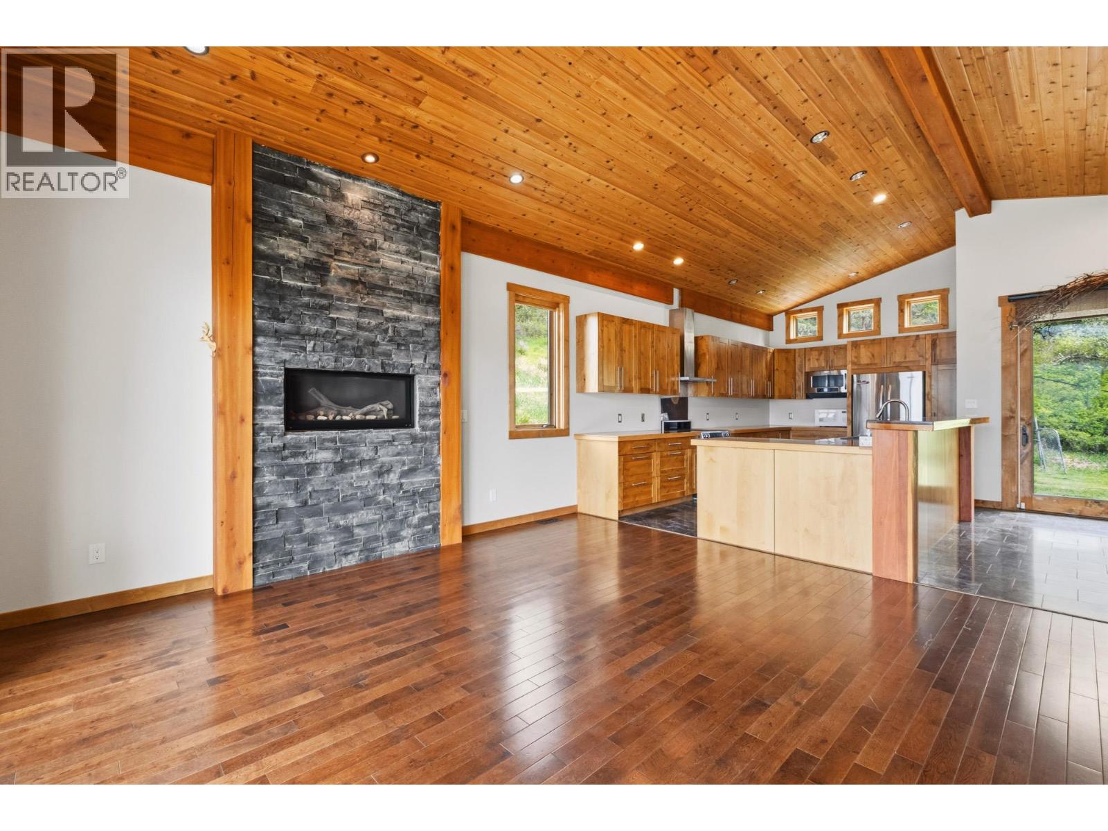 16475 Carrs Landing Road, Lake Country, British Columbia  V4V 1C3 - Photo 21 - 10398337