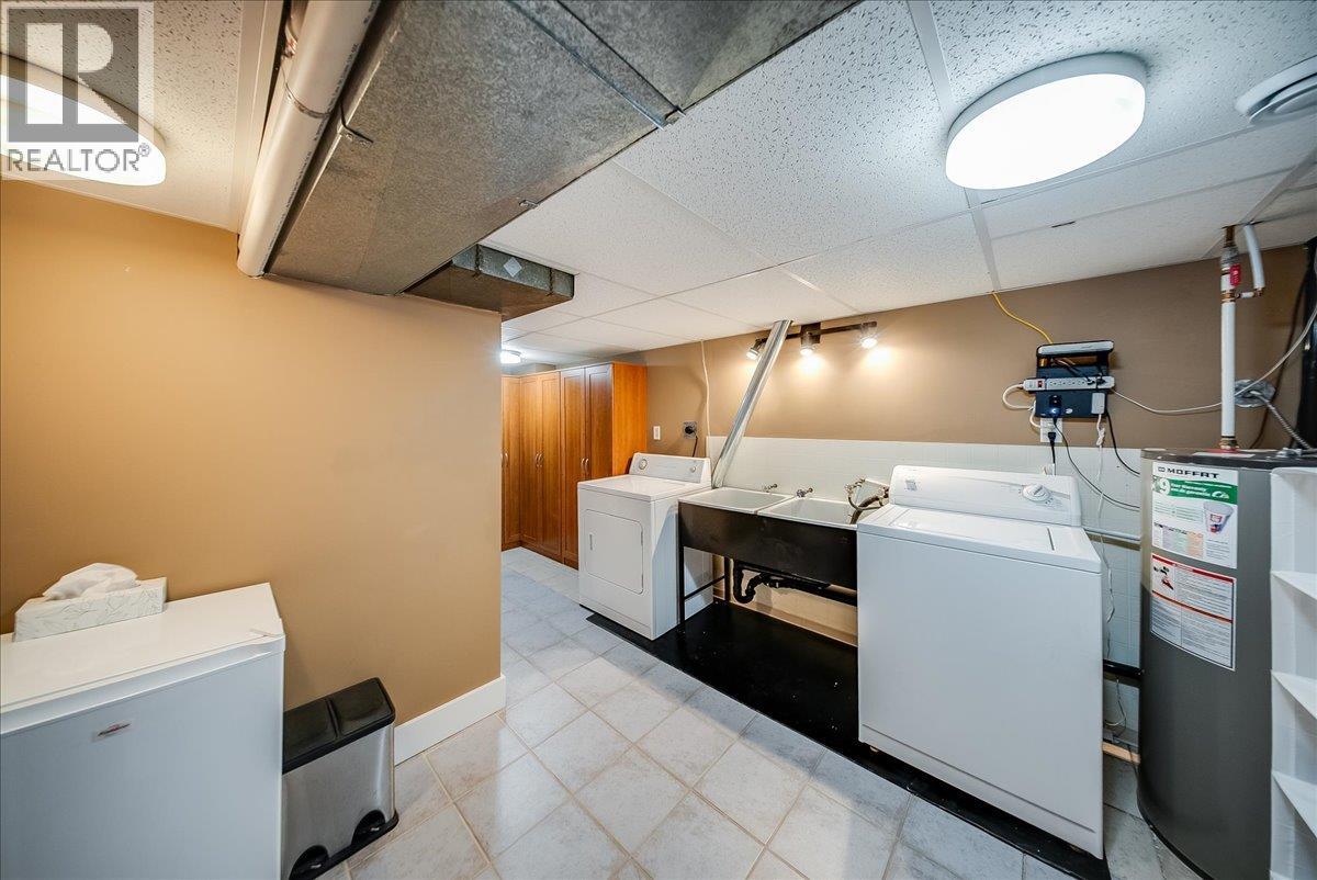 812 2nd Street, Castlegar, British Columbia  V1N 1Y7 - Photo 38 - 10398431