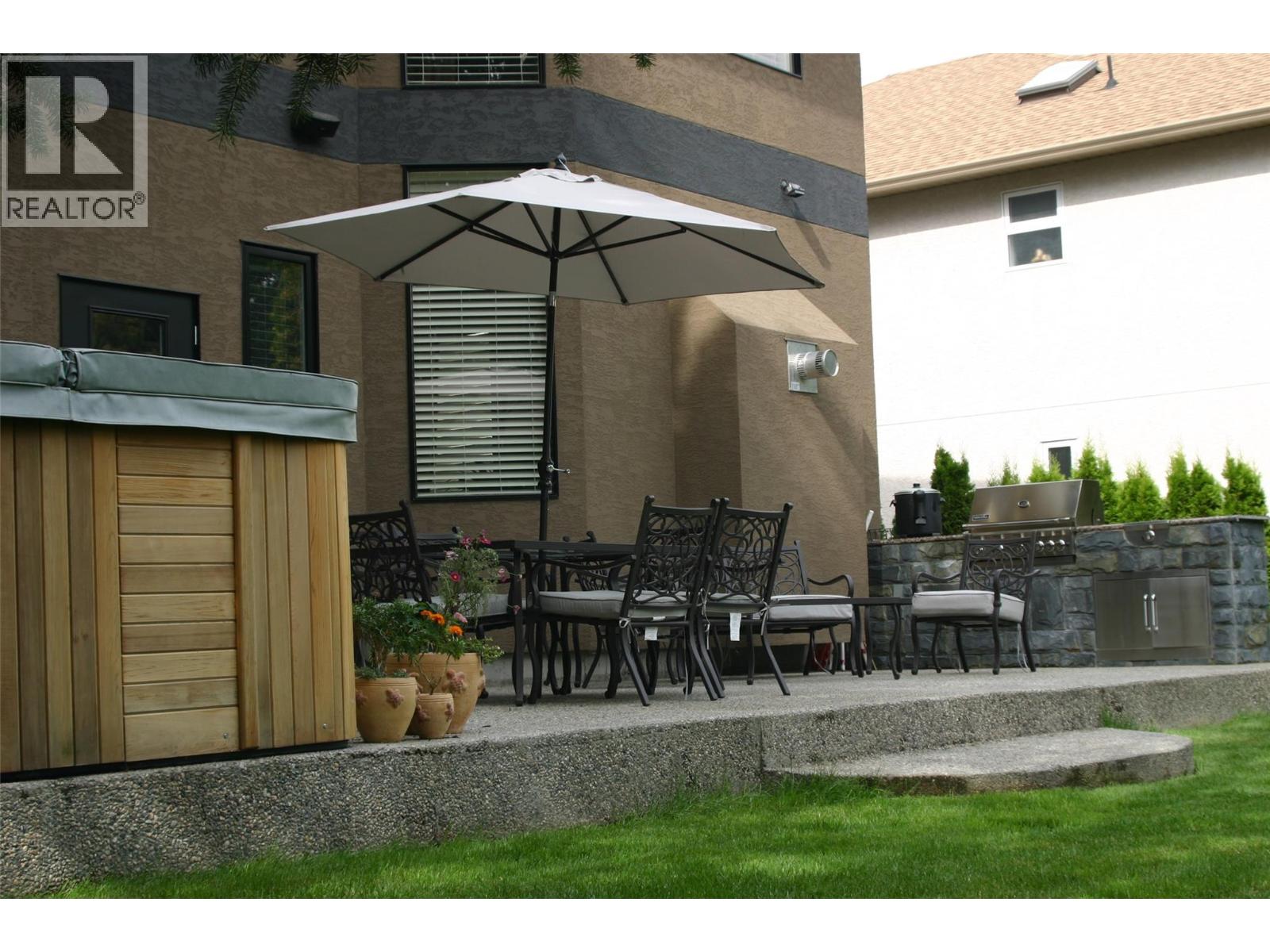 3517 Lakeshore Road, Kelowna, British Columbia  V1W 3K1 - Photo 11 - 10398489