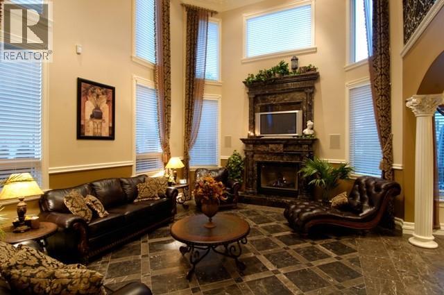3517 Lakeshore Road, Kelowna, British Columbia  V1W 3K1 - Photo 2 - 10398489