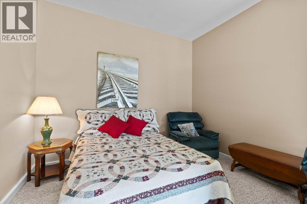 4842 Sunnybrae Canoe Point Road, Tappen, British Columbia  V0E 2X1 - Photo 41 - 10398604