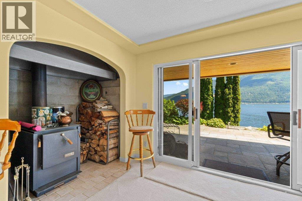 4842 Sunnybrae Canoe Point Road, Tappen, British Columbia  V0E 2X1 - Photo 55 - 10398604