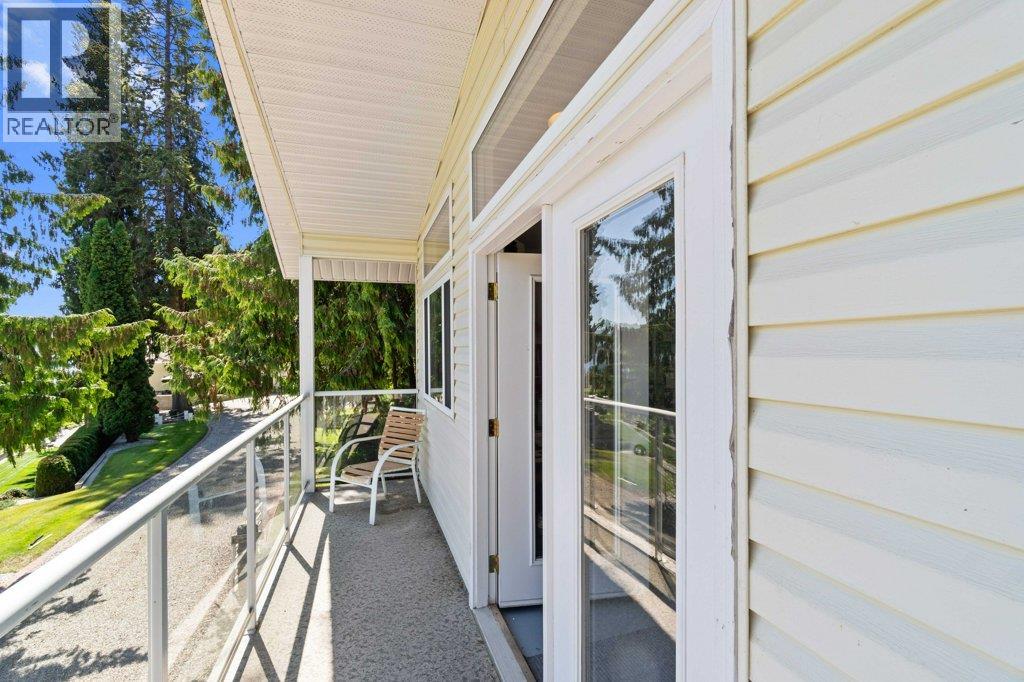 4842 Sunnybrae Canoe Point Road, Tappen, British Columbia  V0E 2X1 - Photo 74 - 10398604