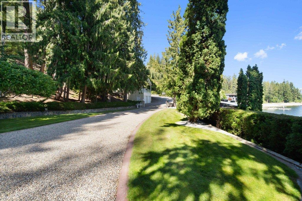 4842 Sunnybrae Canoe Point Road, Tappen, British Columbia  V0E 2X1 - Photo 79 - 10398604