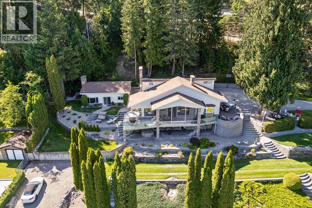 4842 Sunnybrae Canoe Point Road, Tappen, British Columbia  V0E 2X1 - Photo 8 - 10398604