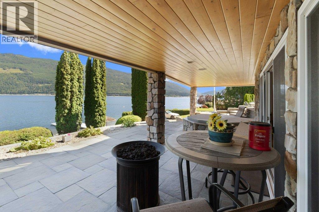 4842 Sunnybrae Canoe Point Road, Tappen, British Columbia  V0E 2X1 - Photo 84 - 10398604