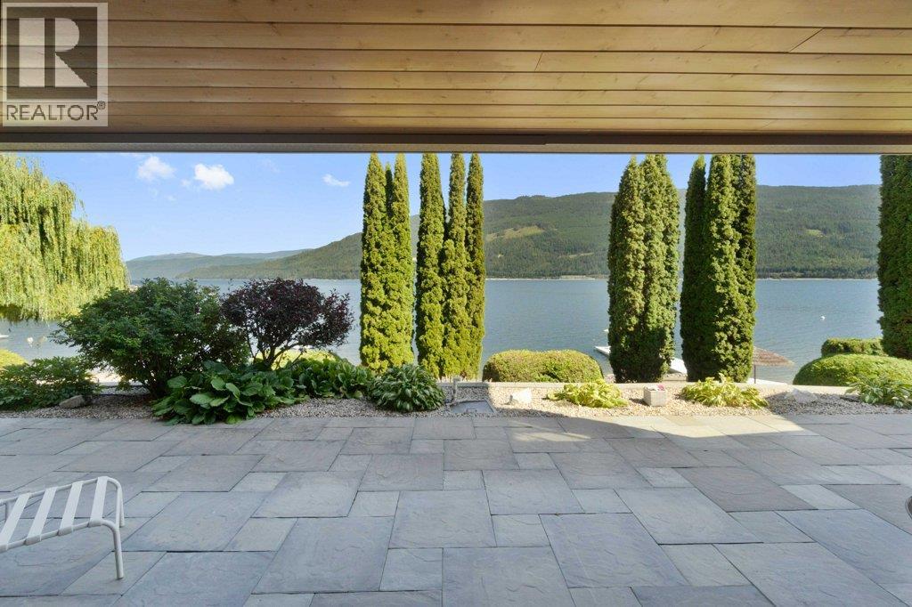 4842 Sunnybrae Canoe Point Road, Tappen, British Columbia  V0E 2X1 - Photo 85 - 10398604