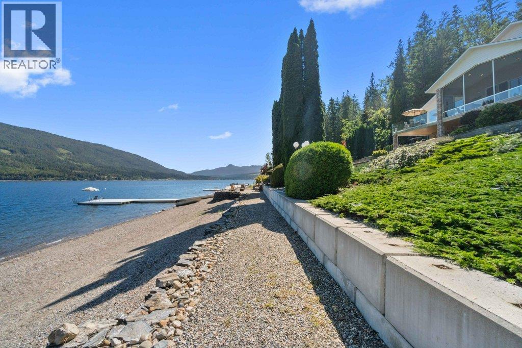 4842 Sunnybrae Canoe Point Road, Tappen, British Columbia  V0E 2X1 - Photo 95 - 10398604