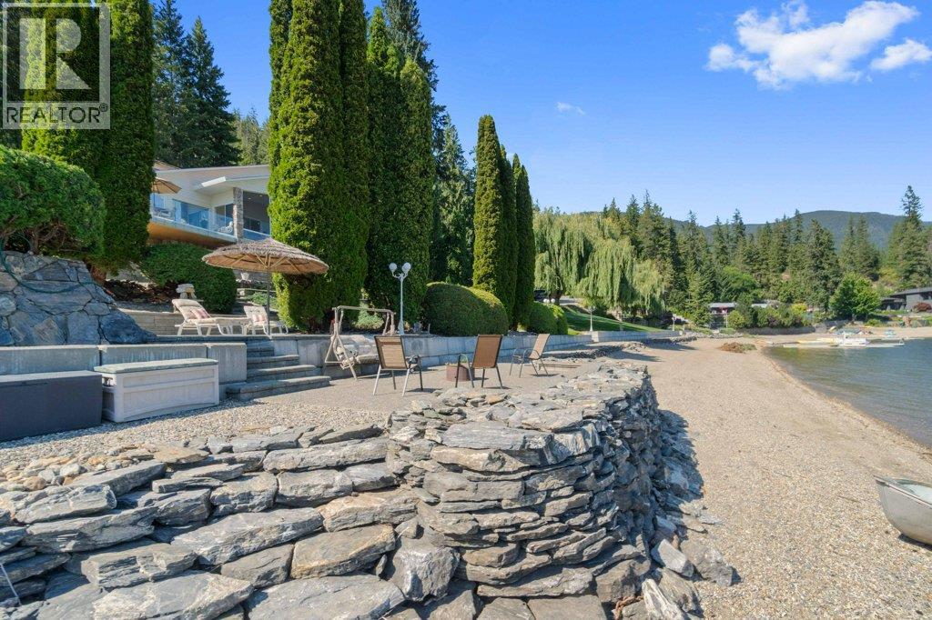 4842 Sunnybrae Canoe Point Road, Tappen, British Columbia  V0E 2X1 - Photo 98 - 10398604