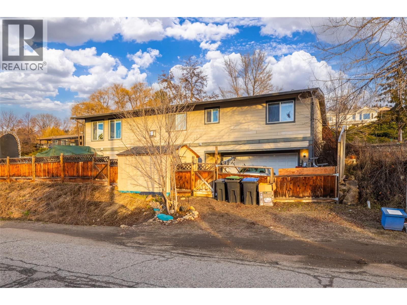 10957 Pheasant Road, Lake Country, British Columbia  V4V 1W9 - Photo 1 - 10398504