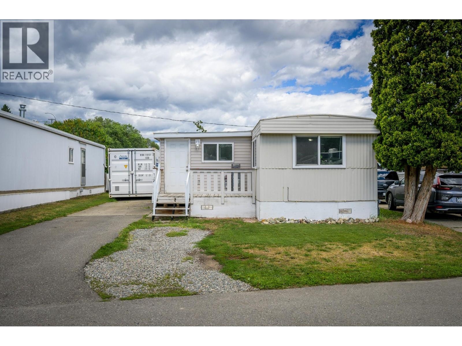 2400 Oakdale Way Unit# 112, Kamloops, British Columbia  V2B 6W7 - Photo 1 - 10398623