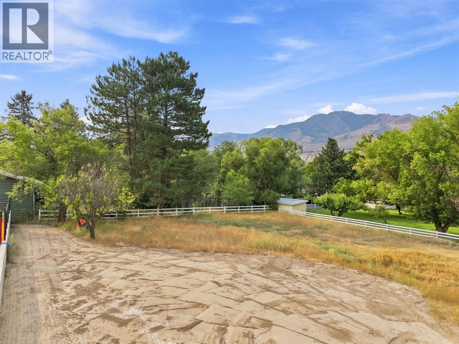 5888 Dallas Drive, Kamloops, British Columbia  V2C 4X2 - Photo 10 - 10398616