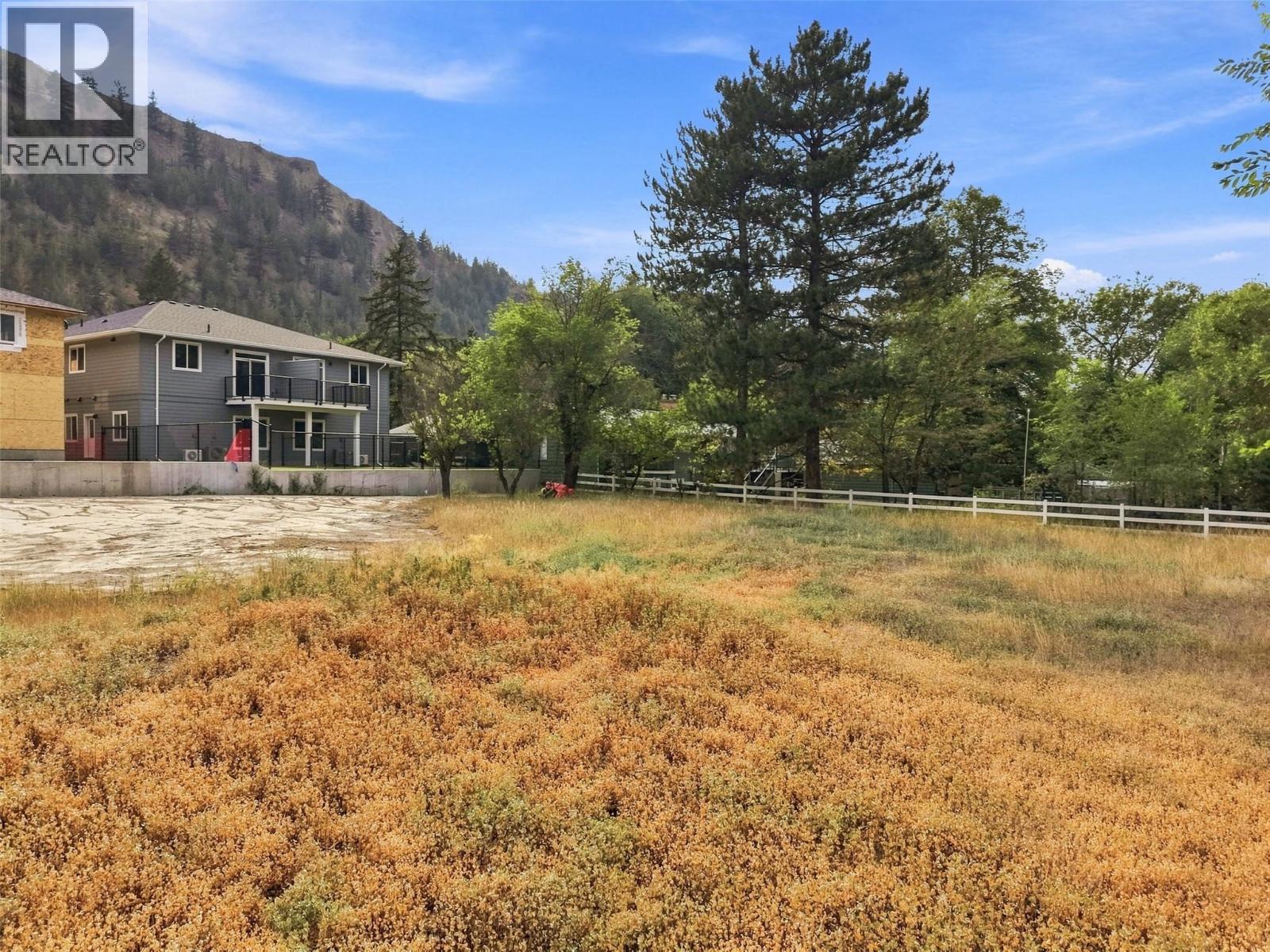 5888 Dallas Drive, Kamloops, British Columbia  V2C 4X2 - Photo 11 - 10398616