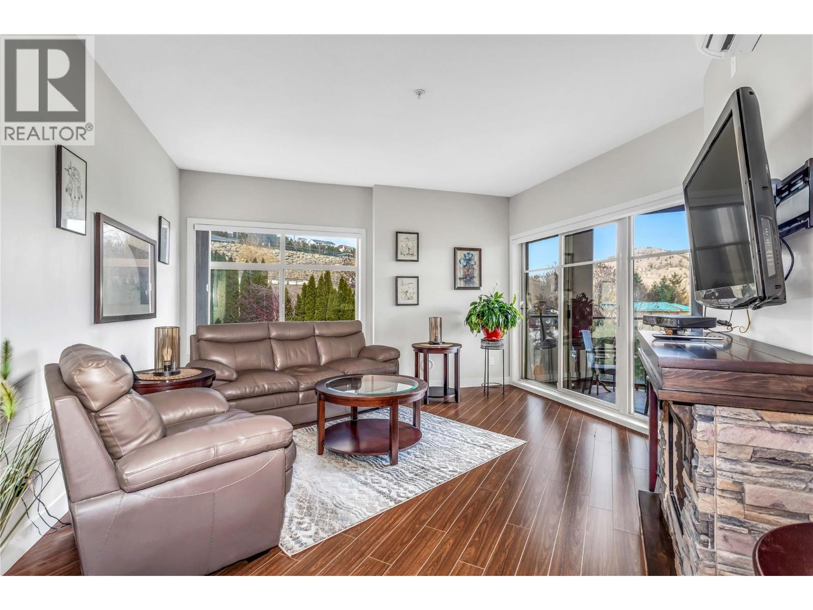 3205 Skyview Lane Unit# 409, West Kelowna, British Columbia  V4T 3J3 - Photo 2 - 10397998