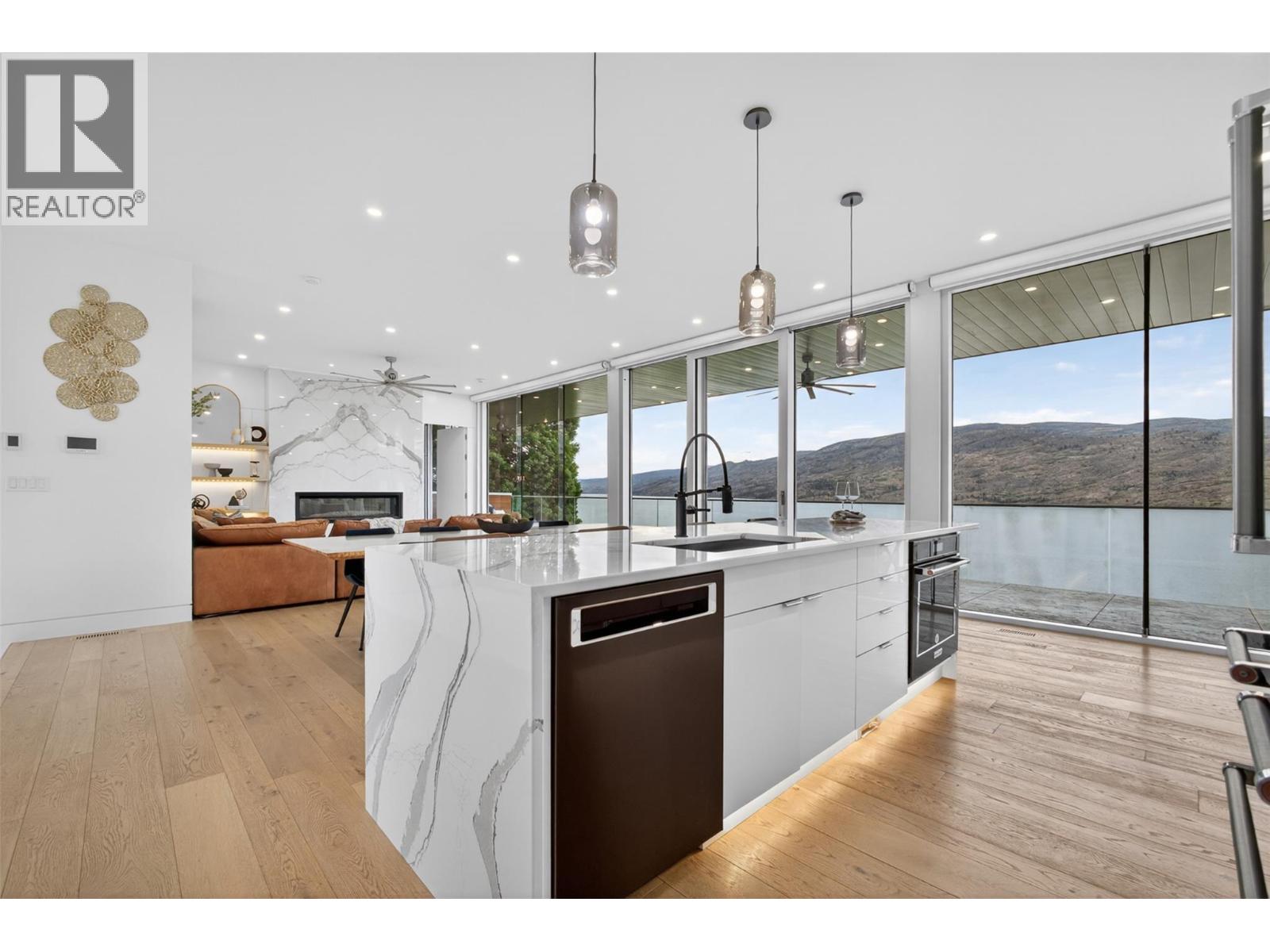 5835 Vicary Road, Peachland, British Columbia  V0H 1X4 - Photo 32 - 10397897