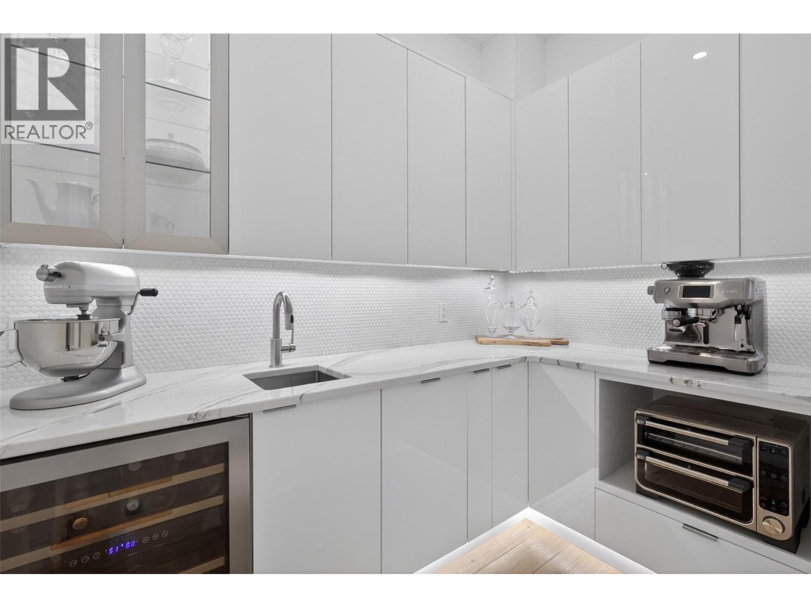 5835 Vicary Road, Peachland, British Columbia  V0H 1X4 - Photo 42 - 10397897