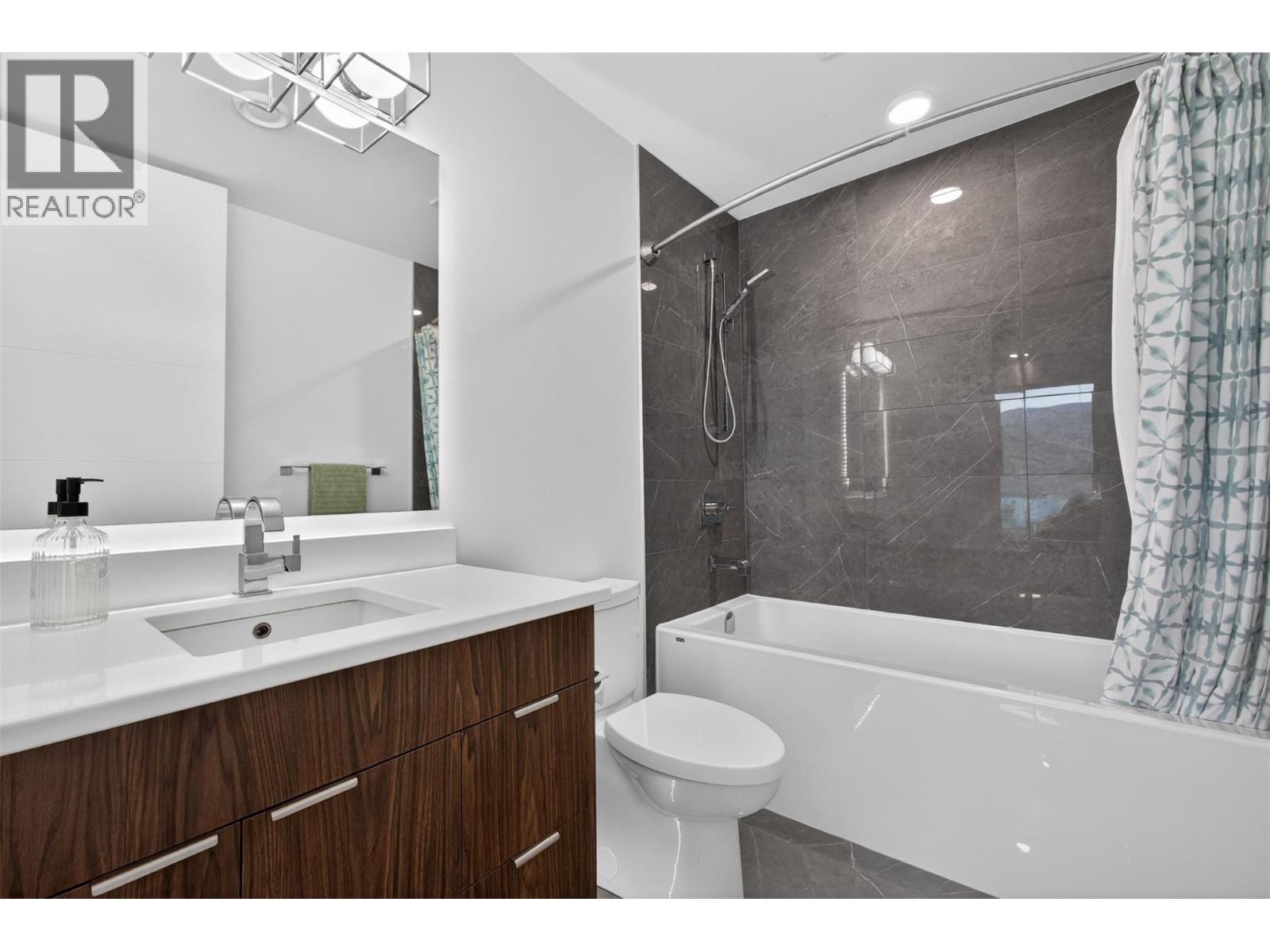 5835 Vicary Road, Peachland, British Columbia  V0H 1X4 - Photo 73 - 10397897