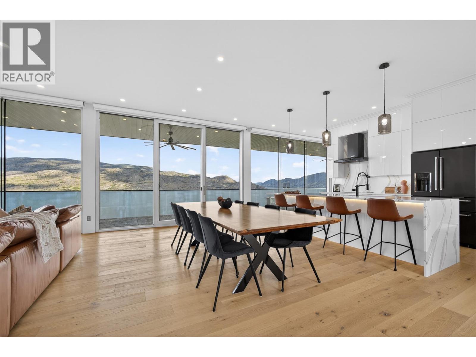 5835 Vicary Road, Peachland, British Columbia  V0H 1X4 - Photo 9 - 10397897