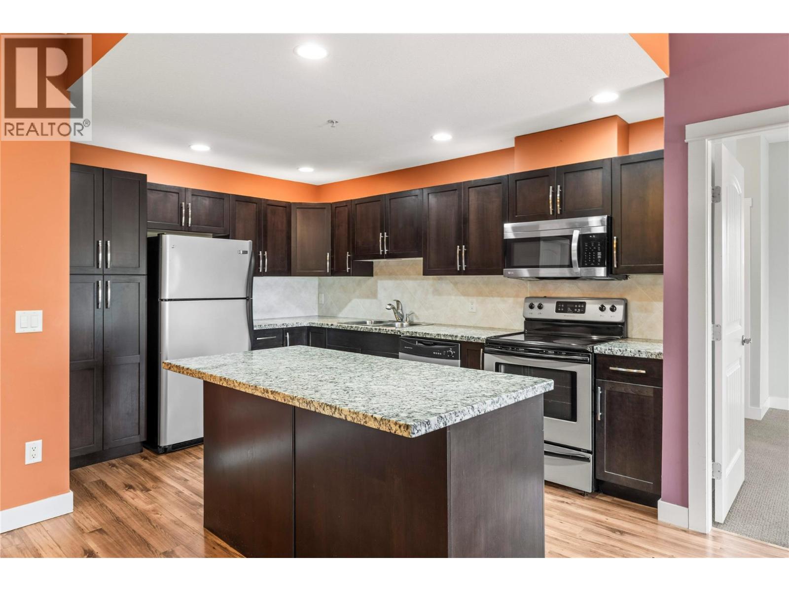 3211 Centennial Drive Unit# 24, Vernon, British Columbia  V1T 2T8 - Photo 6 - 10398390