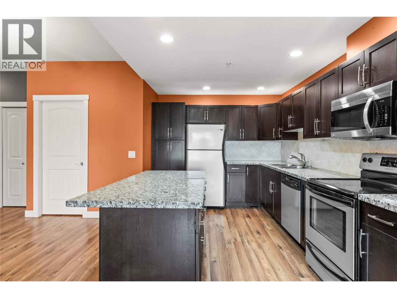 3211 Centennial Drive Unit# 24, Vernon, British Columbia  V1T 2T8 - Photo 7 - 10398390