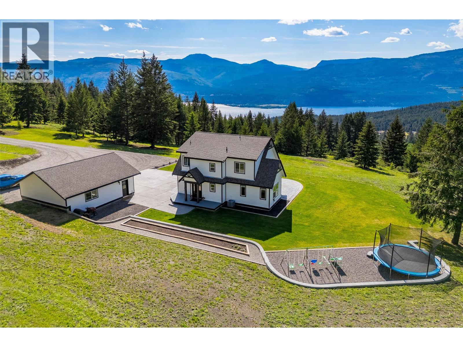 17936 Angus Road, Lake Country, British Columbia  V4V 1B6 - Photo 3 - 10398631