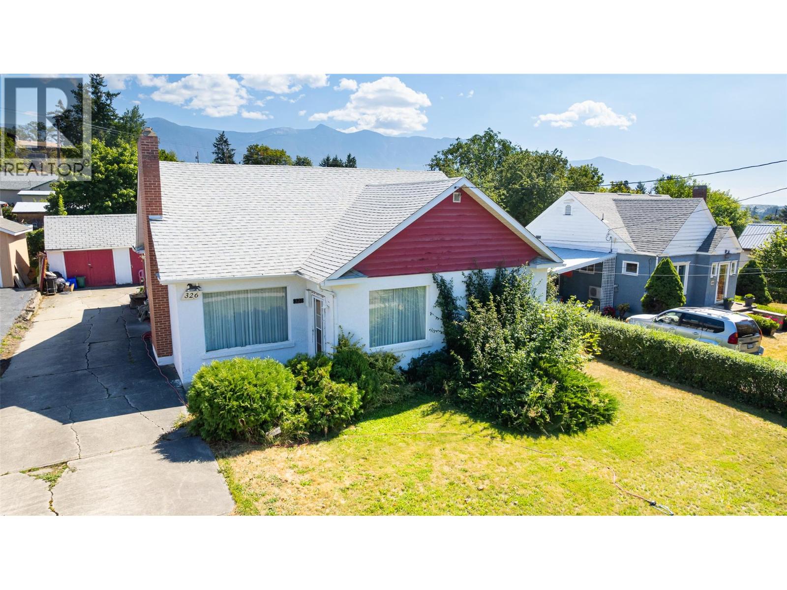 326 10th Avenue N, Creston, British Columbia  V0B 1G0 - Photo 2 - 10398183