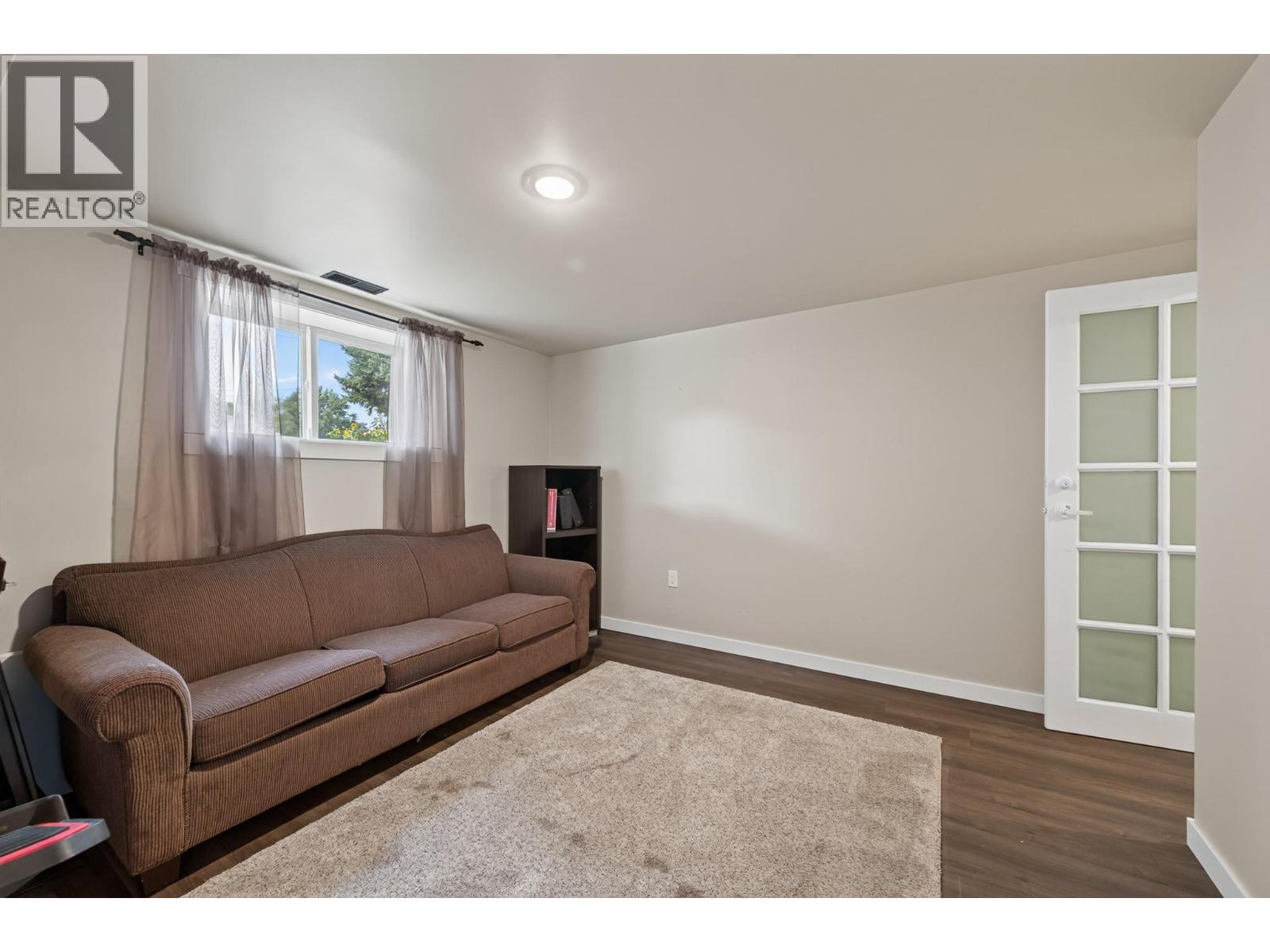 2545 Young Avenue, Kamloops, British Columbia  V2B 4M9 - Photo 19 - 10398653