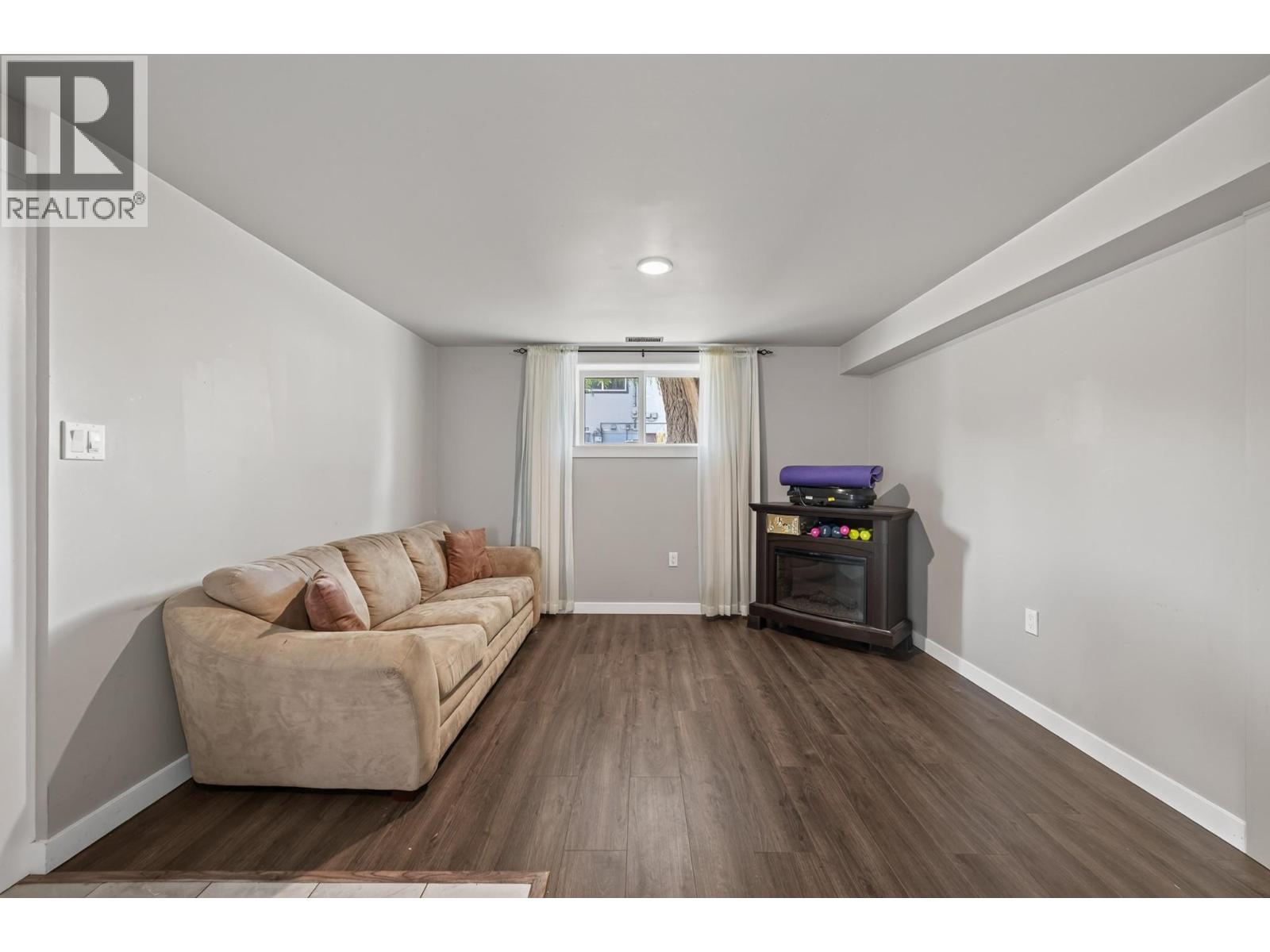 2545 Young Avenue, Kamloops, British Columbia  V2B 4M9 - Photo 26 - 10398653
