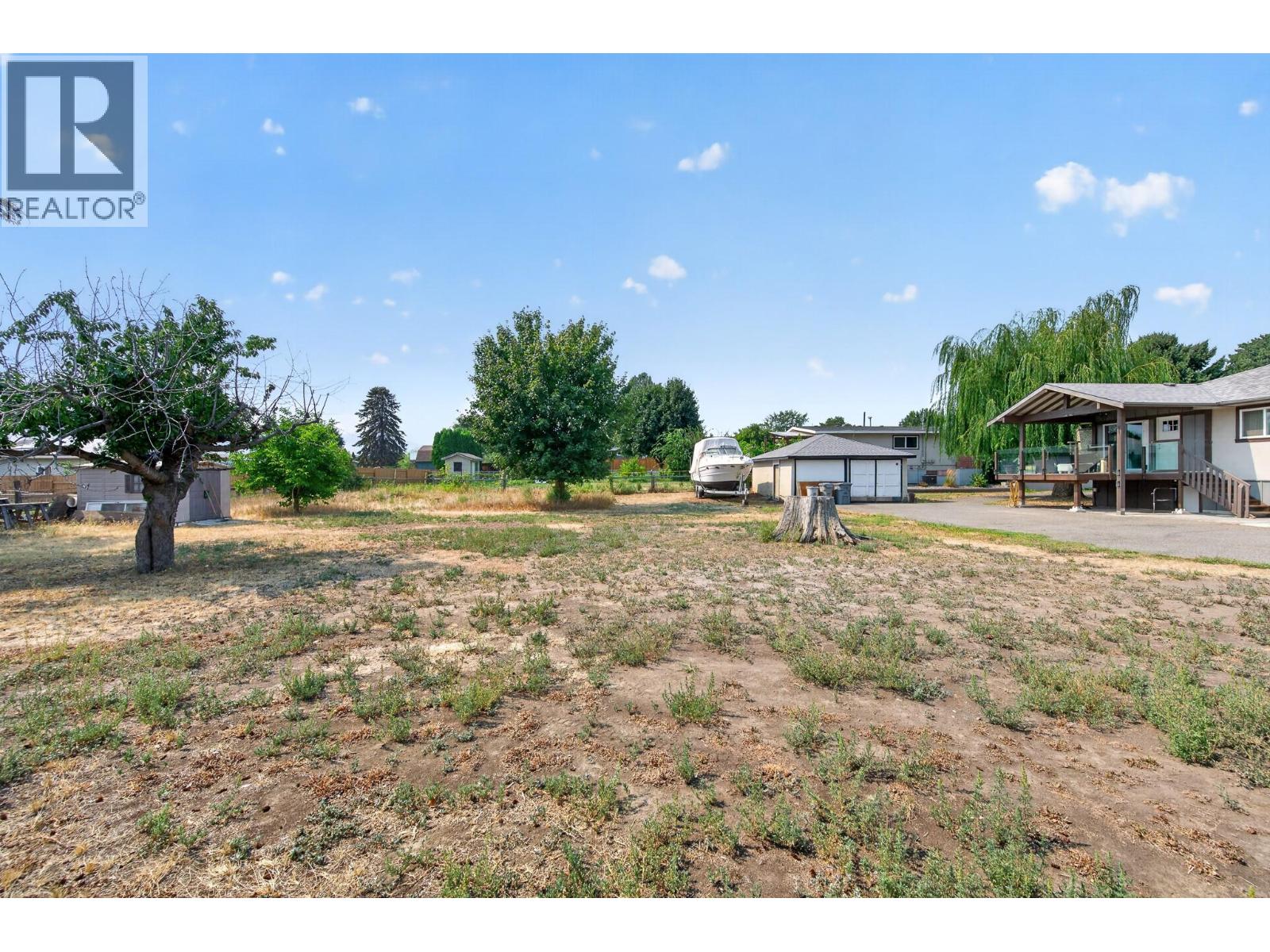 2545 Young Avenue, Kamloops, British Columbia  V2B 4M9 - Photo 37 - 10398653