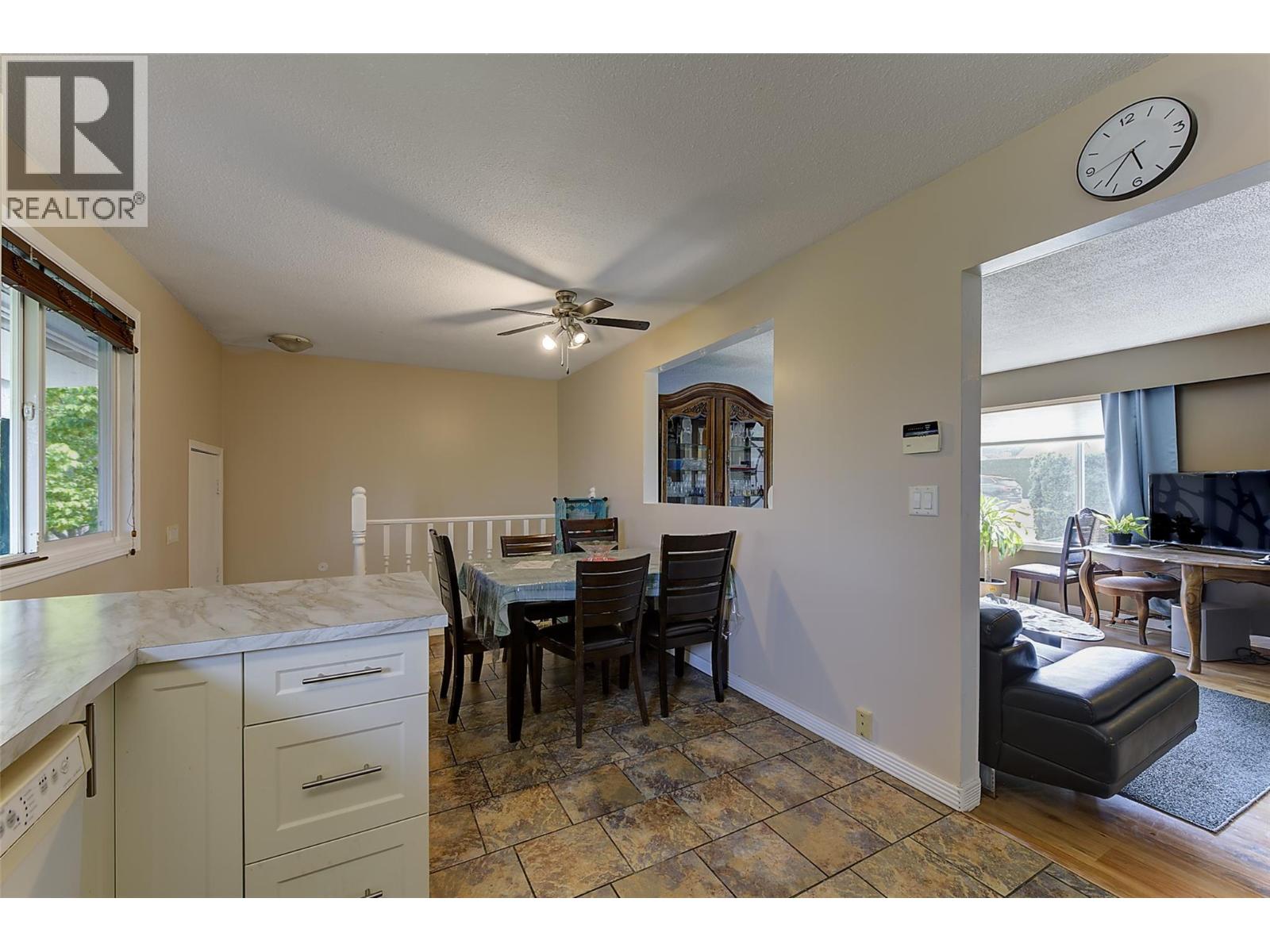 680 Myron Road, Kelowna, British Columbia  V1X 5K2 - Photo 18 - 10398429