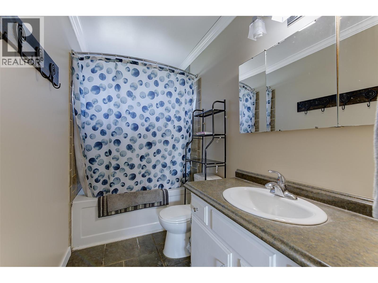 680 Myron Road, Kelowna, British Columbia  V1X 5K2 - Photo 22 - 10398429