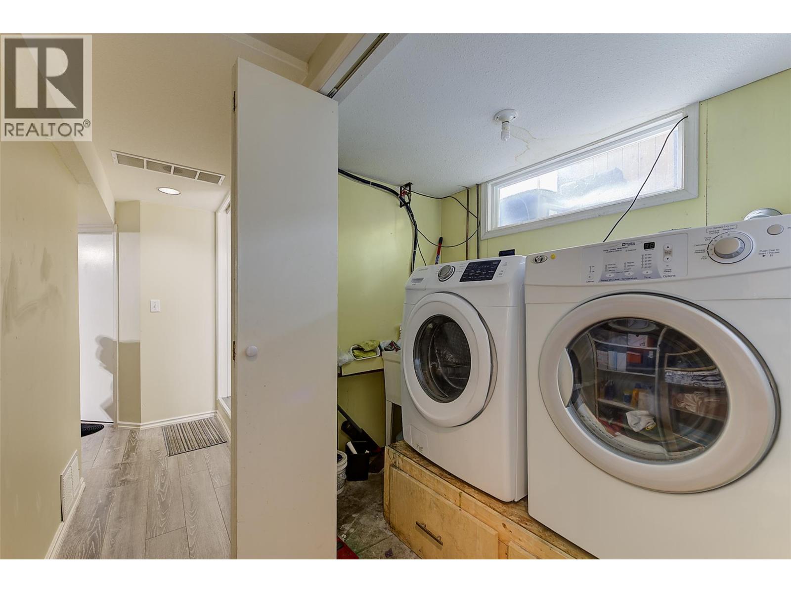 680 Myron Road, Kelowna, British Columbia  V1X 5K2 - Photo 37 - 10398429