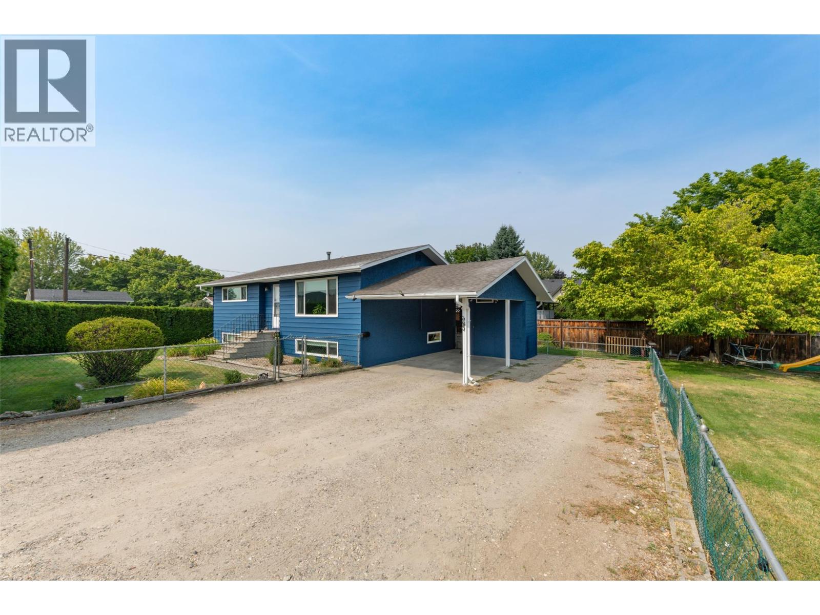 680 Myron Road, Kelowna, British Columbia  V1X 5K2 - Photo 7 - 10398429
