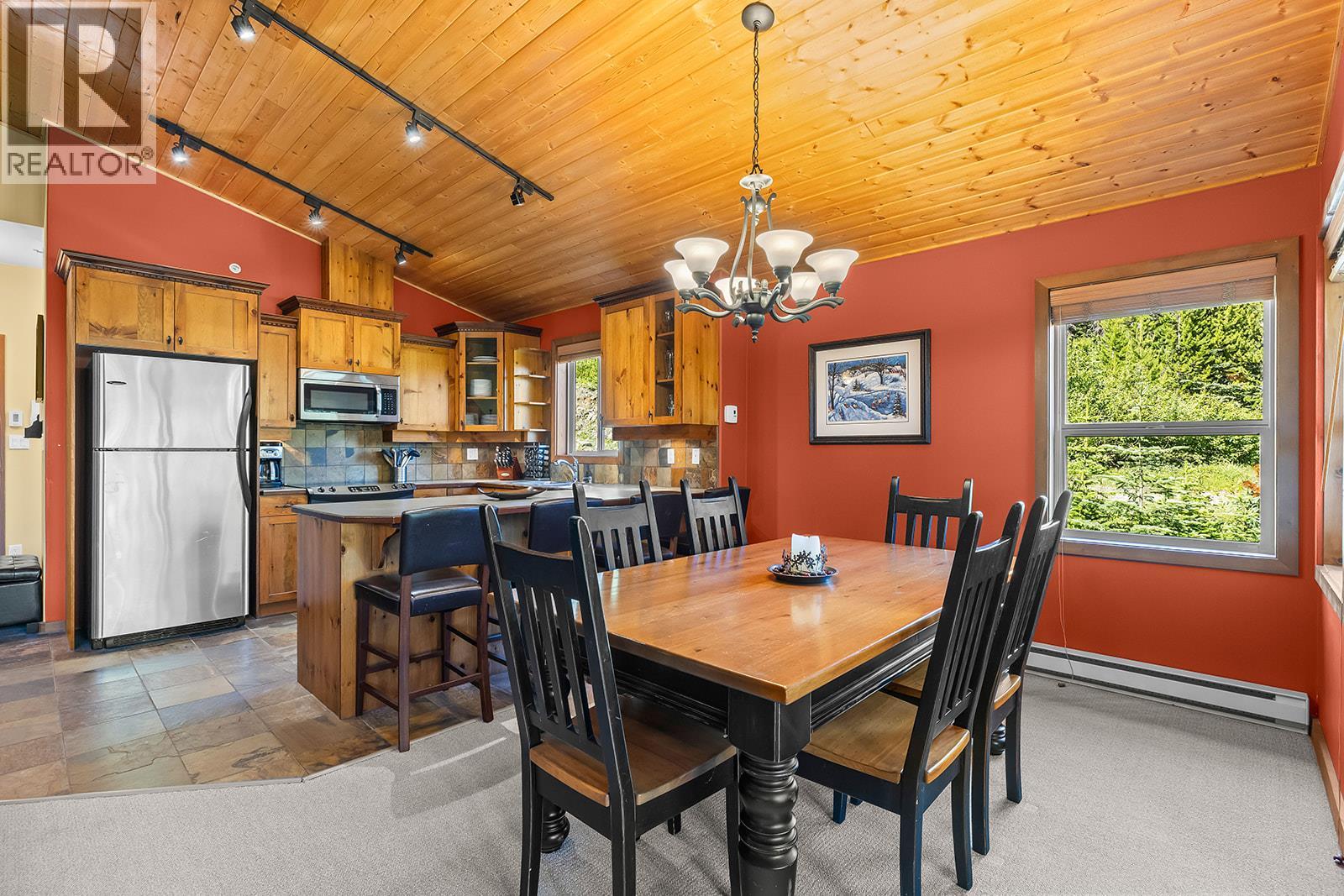5940 Snow Pines Way Unit# 11, Big White, British Columbia  V1P 1P3 - Photo 5 - 10394411