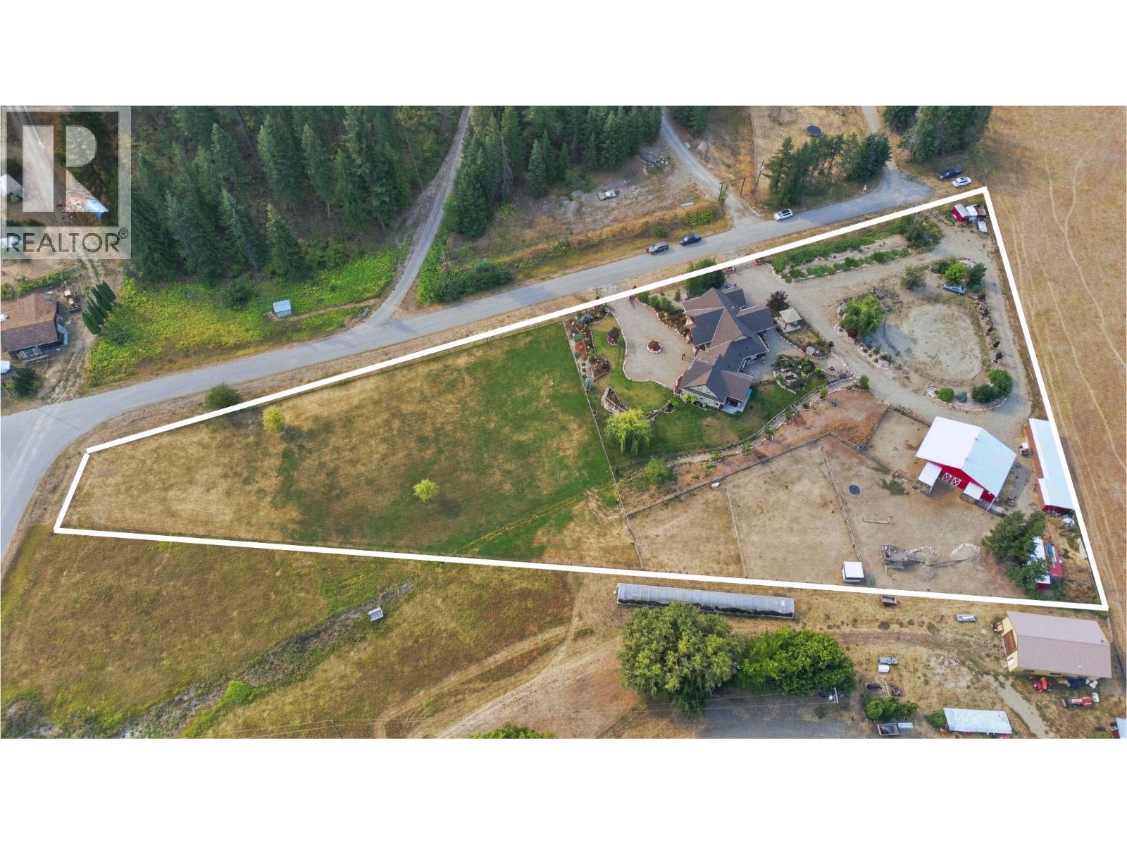 88 Westwood Road, Lumby, British Columbia  V0E 2G1 - Photo 4 - 10398549