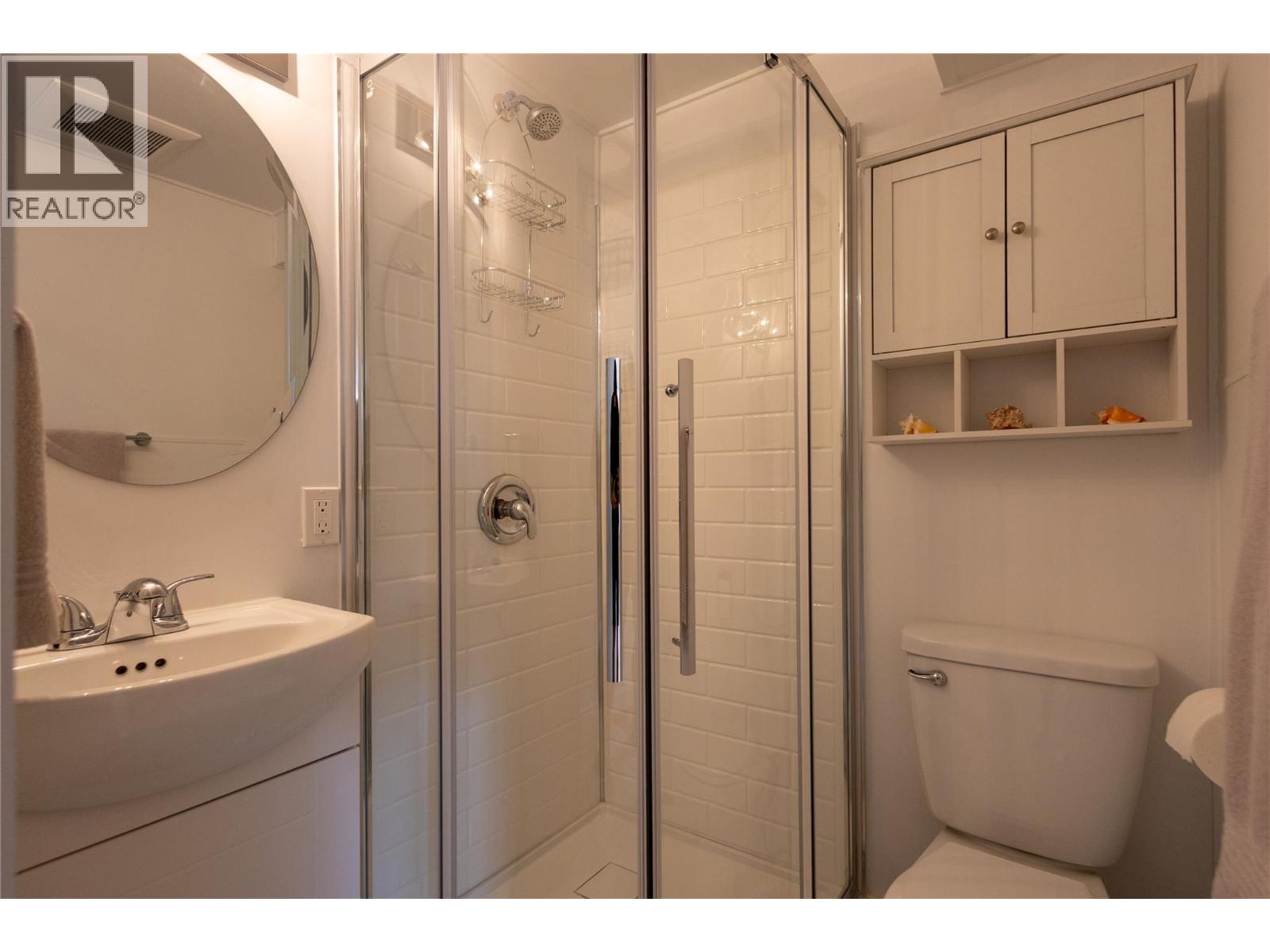 2205 Bealby Road, Nelson, British Columbia  V1L 6W2 - Photo 22 - 10395338