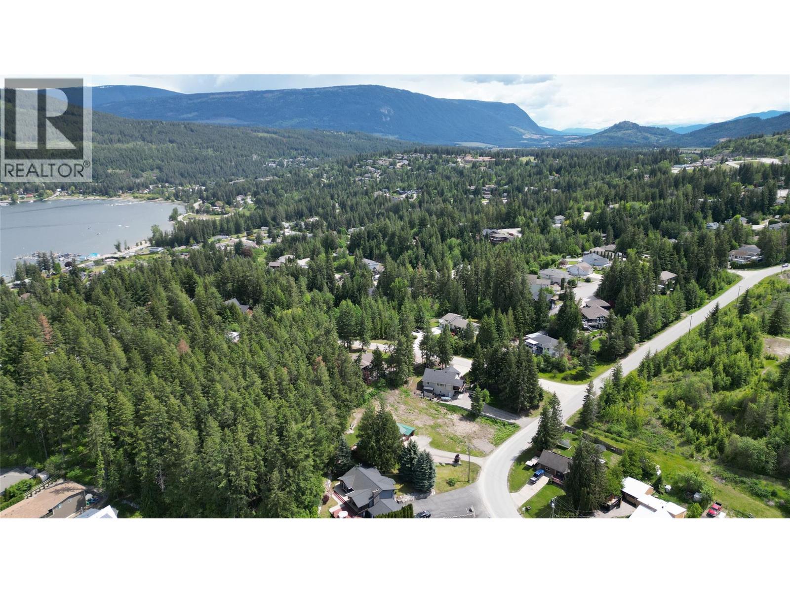2902 Cedar Drive, Blind Bay, British Columbia  V0E 2W2 - Photo 17 - 10398664
