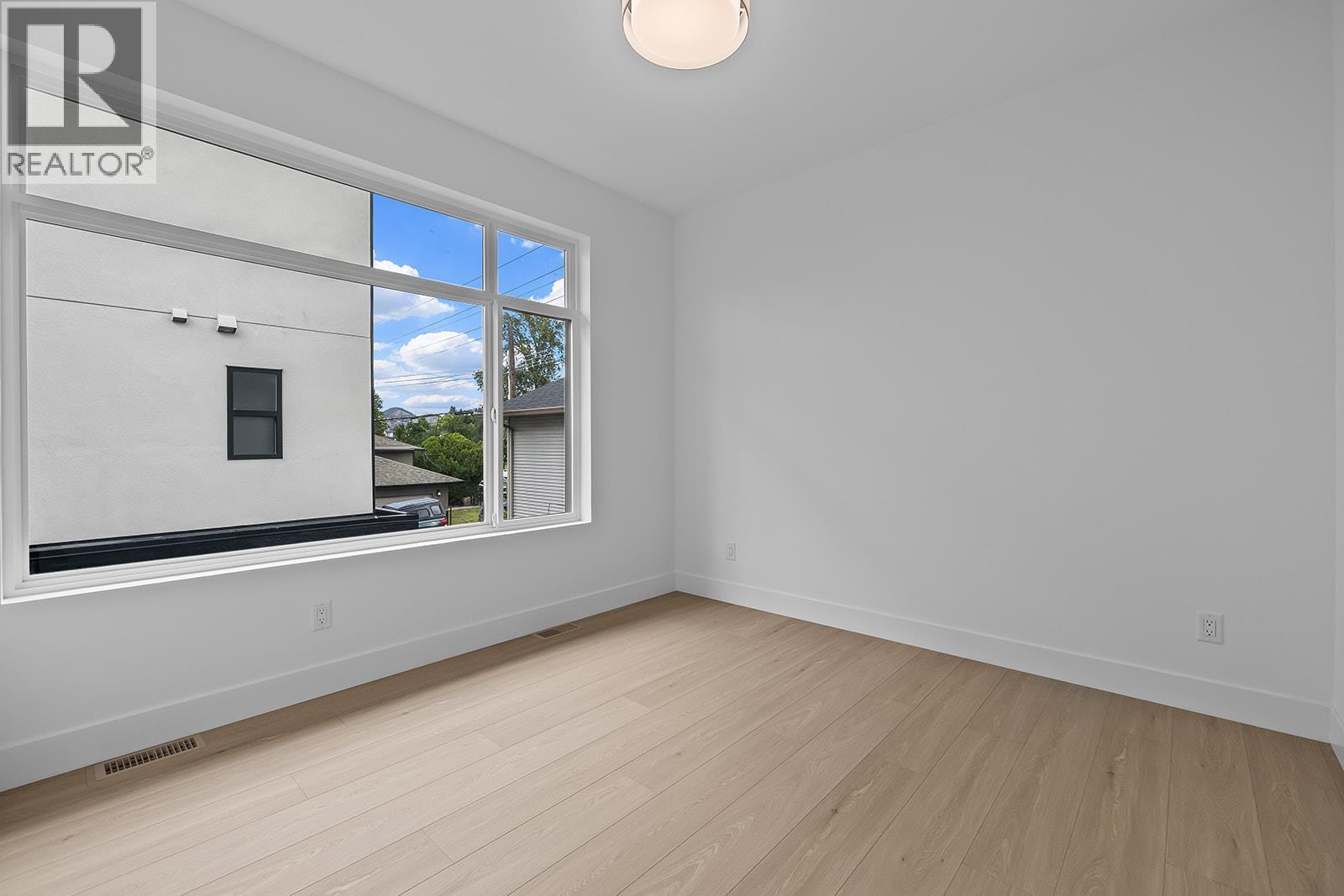 662 Birch Avenue Unit# 4, Kelowna, British Columbia  V1Y 3H1 - Photo 28 - 10398589