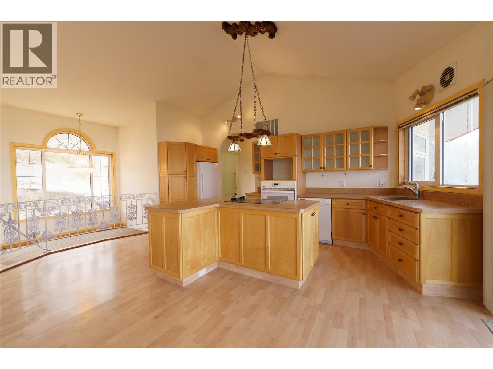 437 Matheson Road, Okanagan Falls, British Columbia  V0H 1R5 - Photo 8 - 10398529