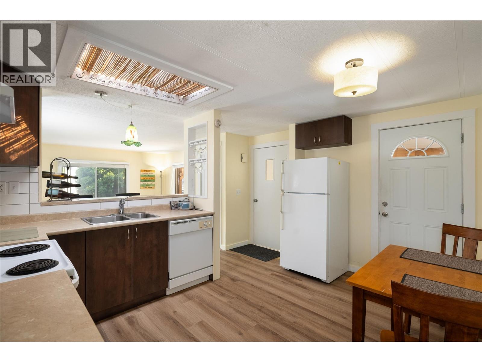 15401 Kalamalka Lake Road Unit# 67 Lot# 67, Coldstream, British Columbia  V1B 1Z3 - Photo 6 - 10398680