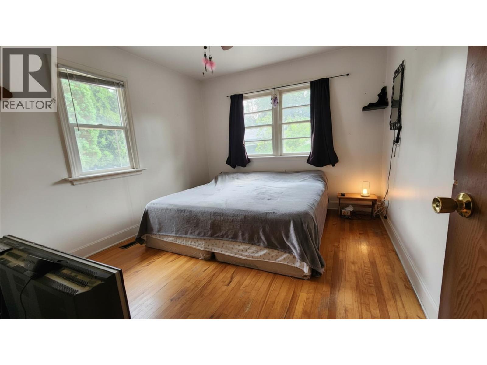 3001 5th Avenue Lot# A, Castlegar, British Columbia  V1N 2V3 - Photo 1 - 10398344