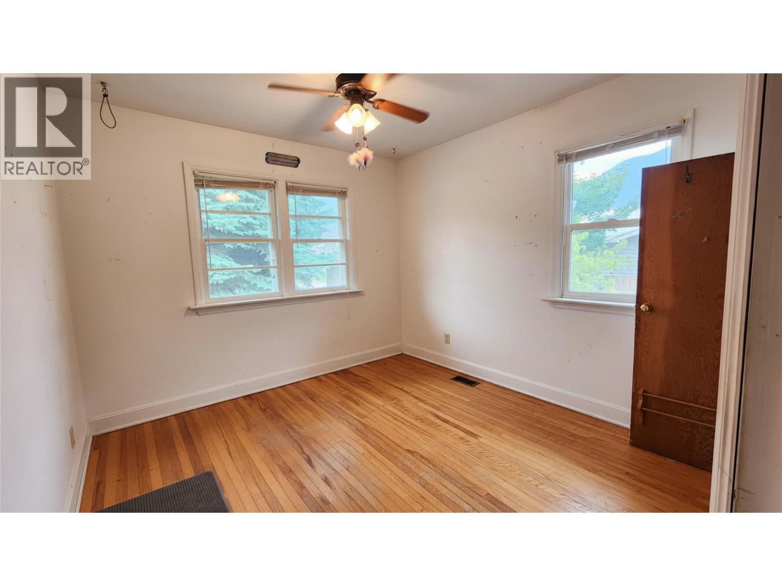 3001 5th Avenue Lot# A, Castlegar, British Columbia  V1N 2V3 - Photo 2 - 10398344
