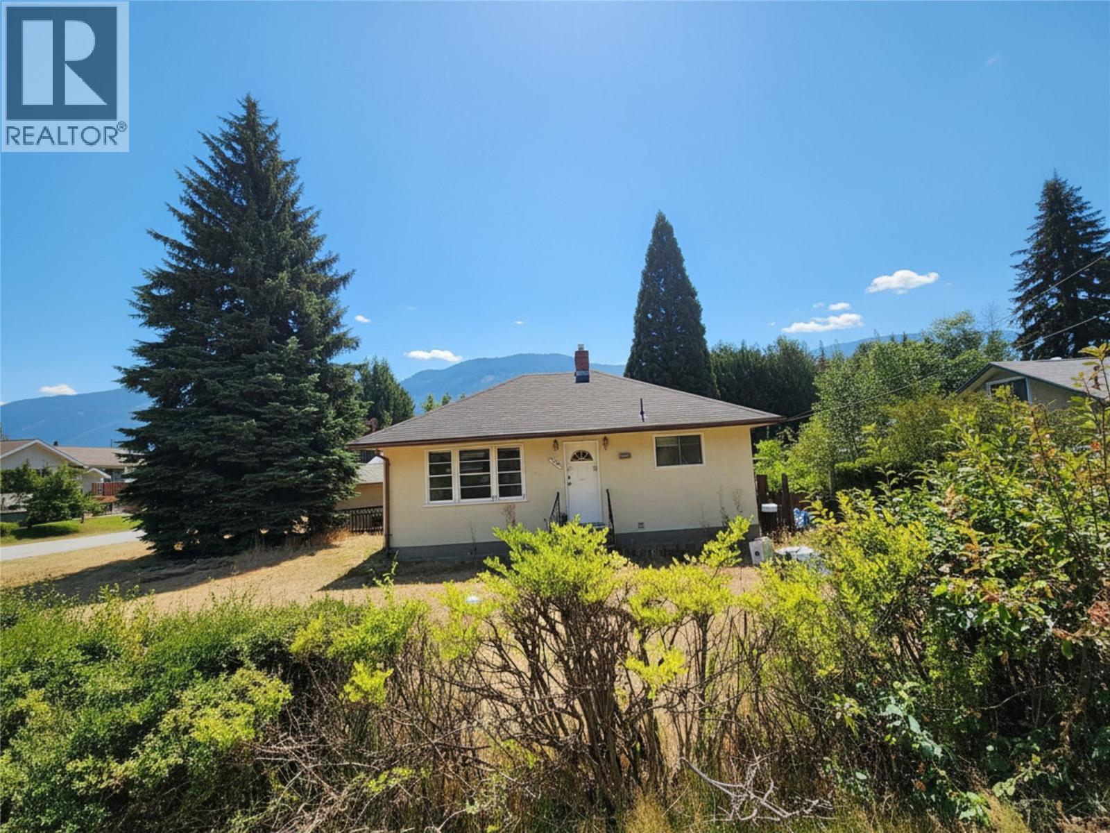3001 5th Avenue Lot# A, Castlegar, British Columbia  V1N 2V3 - Photo 4 - 10398344