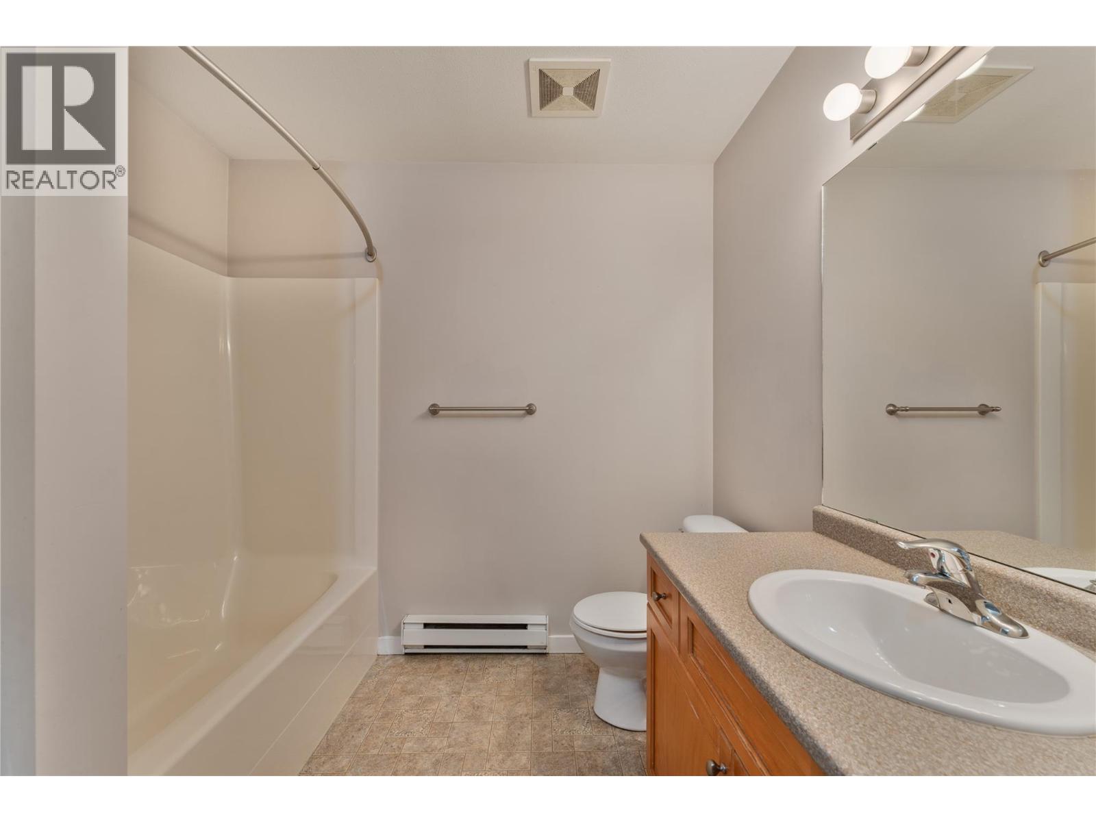 811 Martin Avenue, Kelowna, British Columbia  V1Y 6V4 - Photo 37 - 10396073