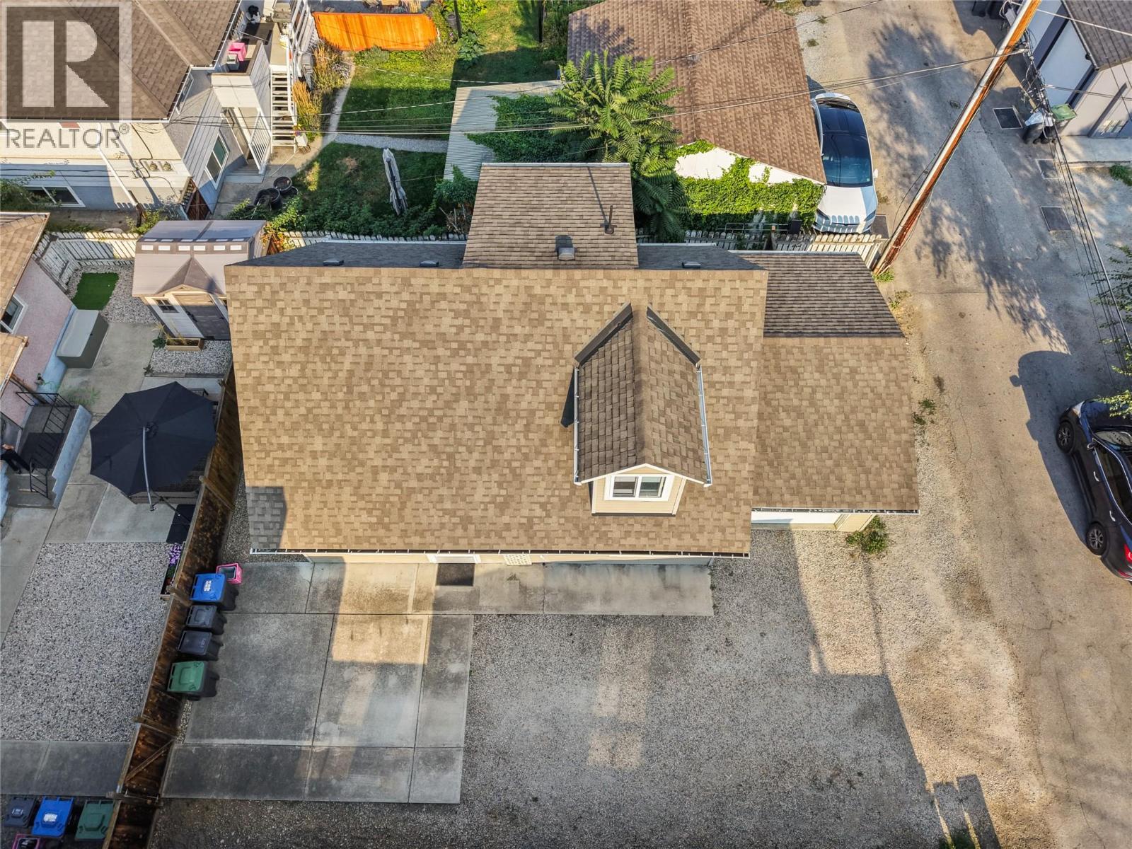 811 Martin Avenue, Kelowna, British Columbia  V1Y 6V4 - Photo 42 - 10396073