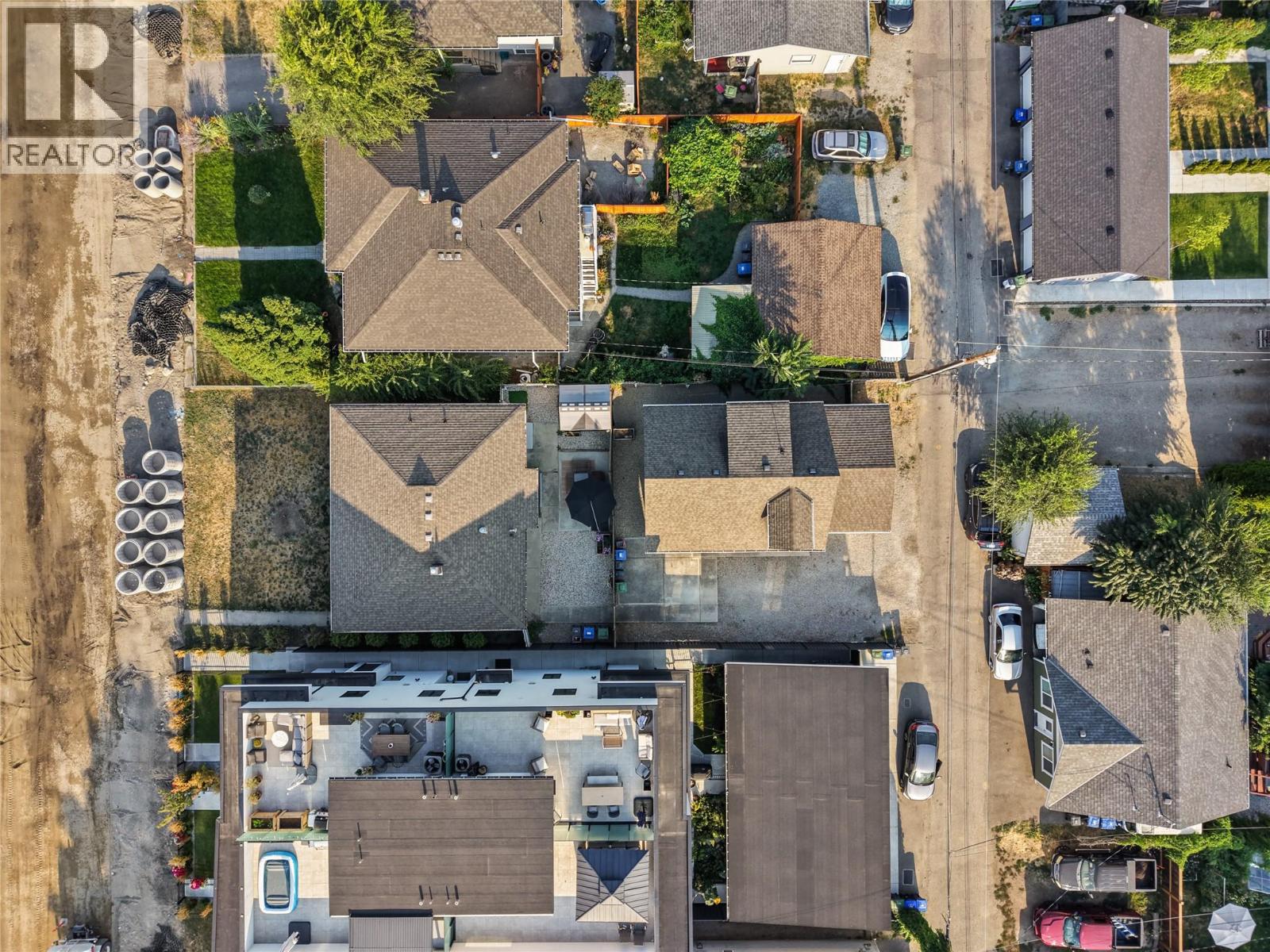 811 Martin Avenue, Kelowna, British Columbia  V1Y 6V4 - Photo 44 - 10396073
