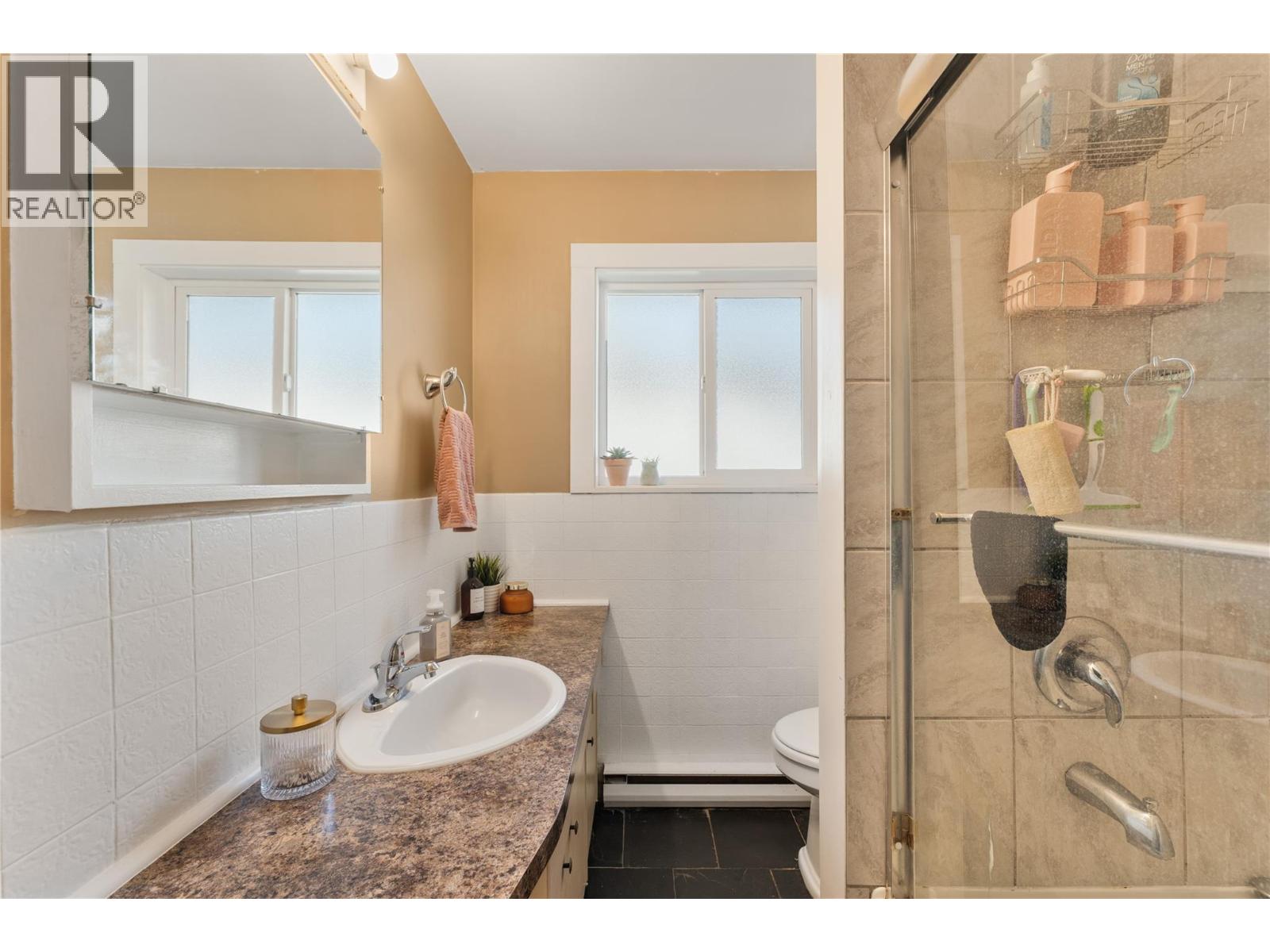 811 Martin Avenue, Kelowna, British Columbia  V1Y 6V4 - Photo 59 - 10396073