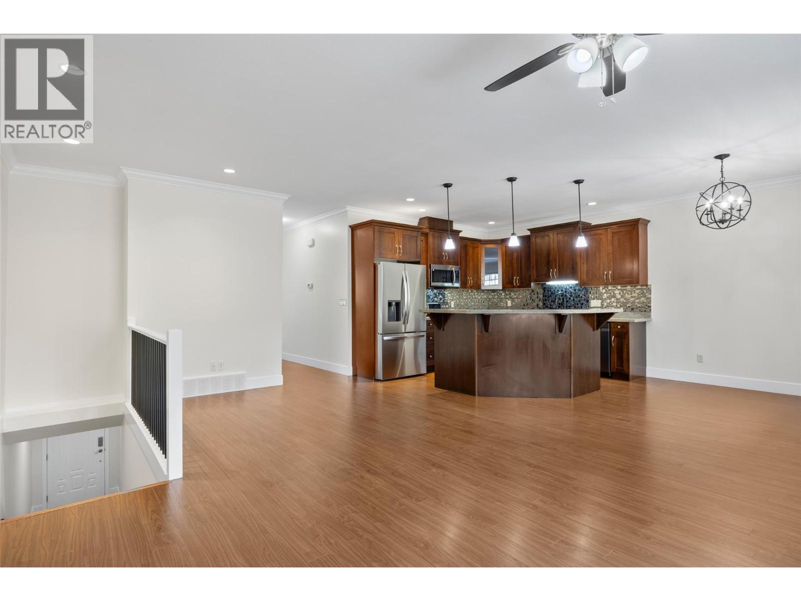 2046 Robson Place Unit# 5, Kamloops, British Columbia  V2E 0A5 - Photo 23 - 10398639